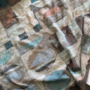 Aritzia Wilfred Blanket Scarf wrap 100% Wool